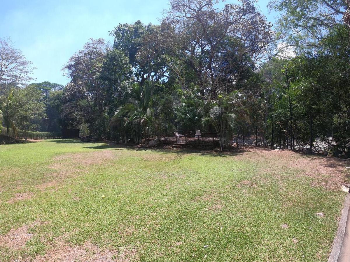 Hotel Poza Blanca Lodge San Mateo ภายนอก รูปภาพ